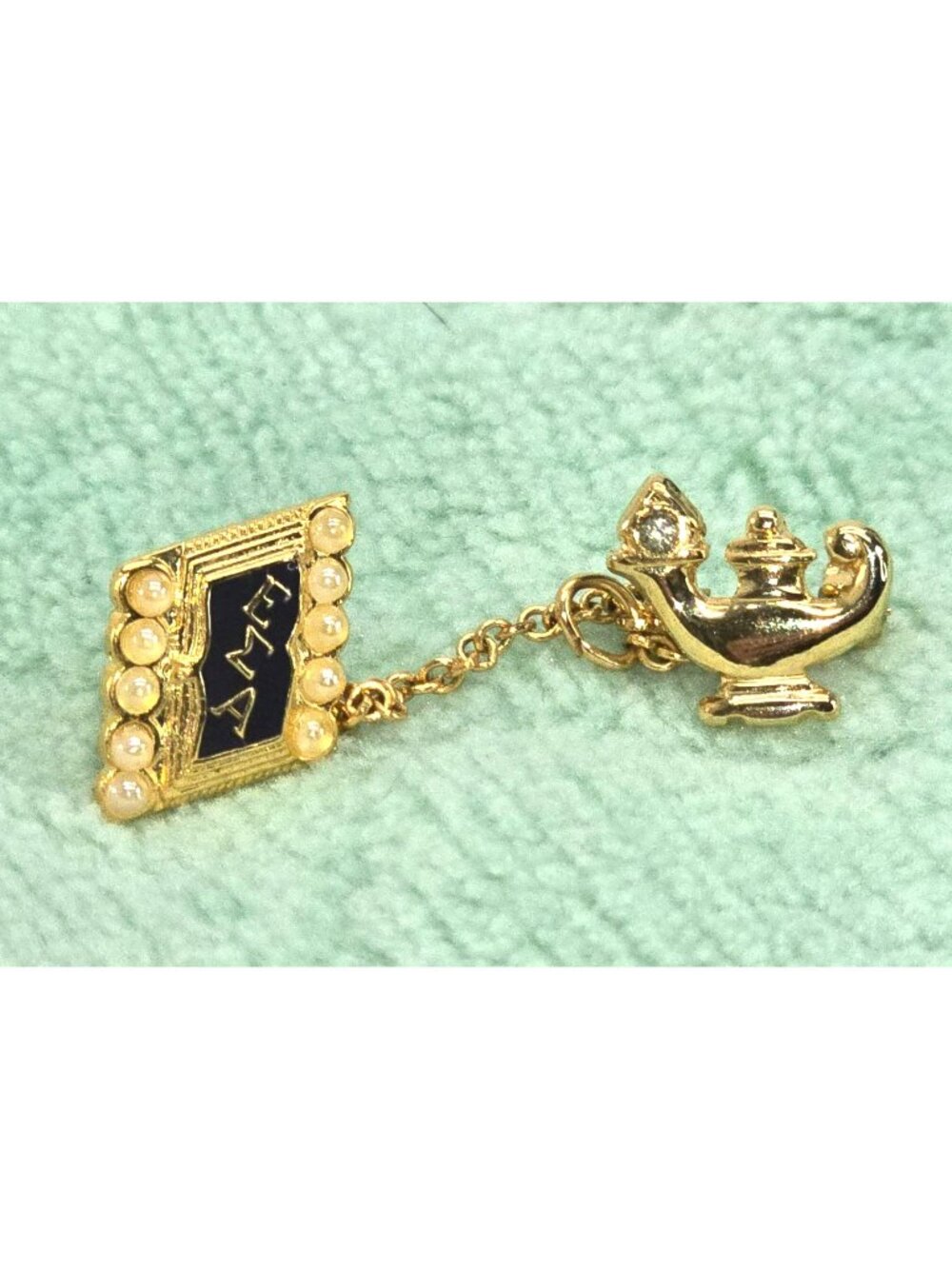 Epsilon Sigma Alpha Gold Sorority Pin Lamp Double Lapel Pearl Accents JE358